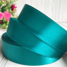 Атлас 2 см, смарагдовий, метр