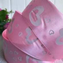 Атлас 4 см, серця великі, світло-рожевий, метр