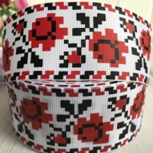 Репс 4 см, з вишитими червоними трояндами, білий, метр