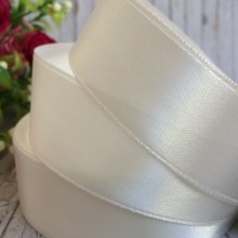 Атлас 2 см, айворі, метр