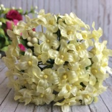 Бузок з тичинками, 2 см, молочний, букет