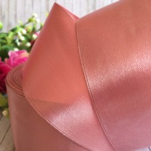 Атлас 5 см, бежево-рожевий, рулон 33 м