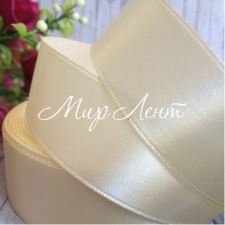 Атлас 2 см, молочний, метр