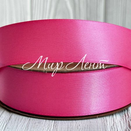Атлас двосторонній (преміум), 2,5 см, яскраво-рожевий, метр