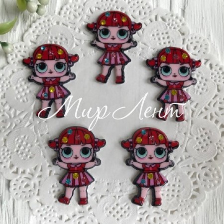 Кабошон Lol зі стразами, 3,5 см, у смугастій сукні червоній, шт.