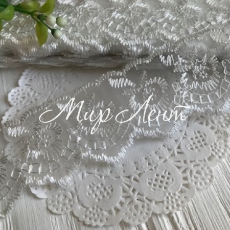 Мереживо яблучко, 4,5 см, айворі, метр