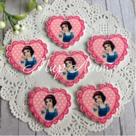 Кабошон сердце, Белоснежка, 3,3х2,9 см, розово-малиновый в горох